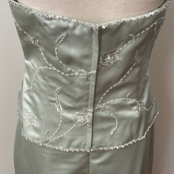 Two Piece Bridesmaids Prom Dress - Picture 11 of 16